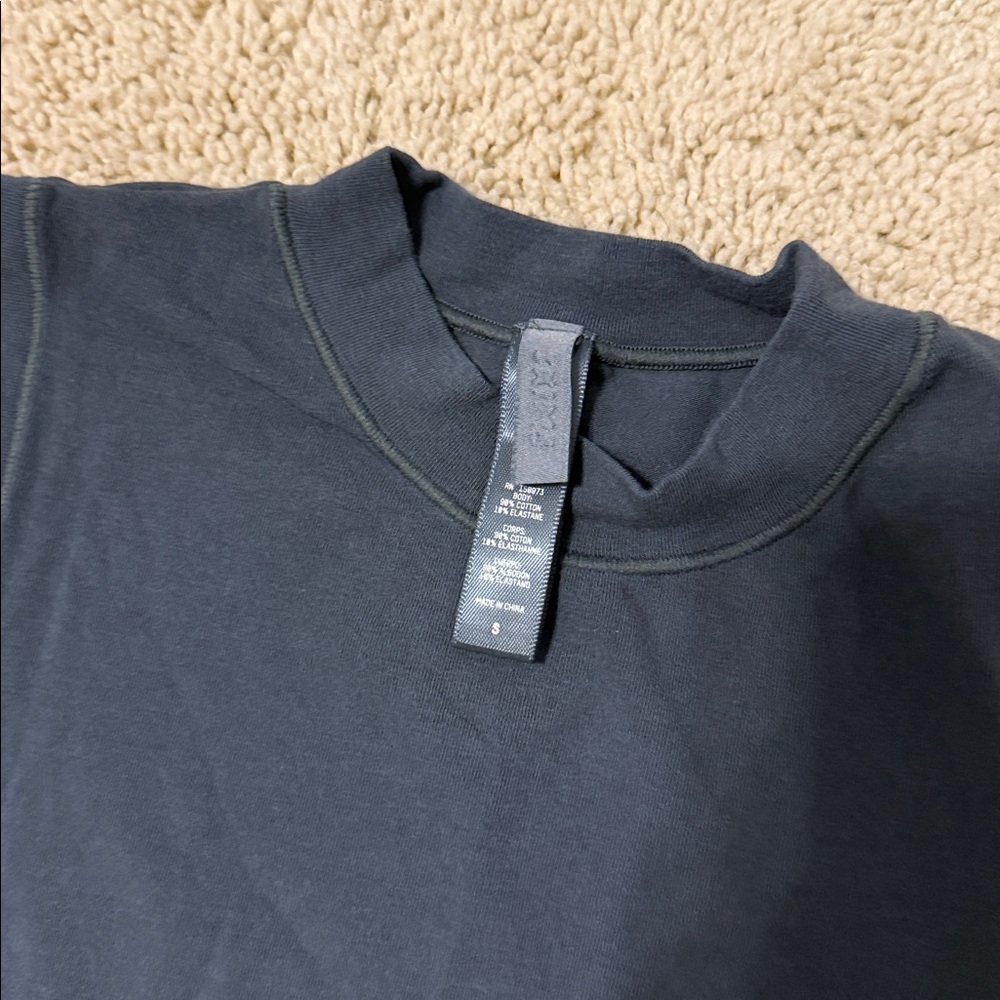 Skims muscle tank - Picture 2 of 3
